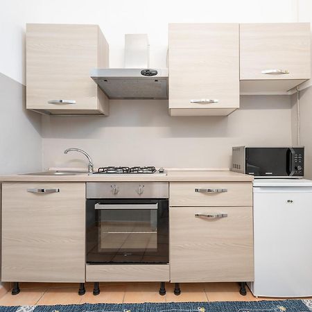 קליארי Karalis Boutique Room מראה חיצוני תמונה
